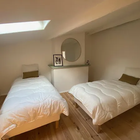 Le Petit Bourgeois - Duplex En Vieille Apartamento